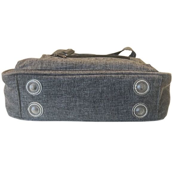 Lug Hopscotch Grey Multiple Pockets RFID Crossbody - Picture 5 of 13